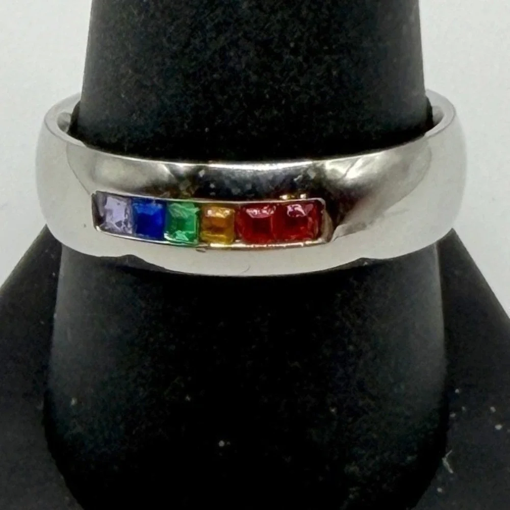 Spikes Rainbow Pride CZ Channel‎ Band Ring Size 11 Stainless Steel